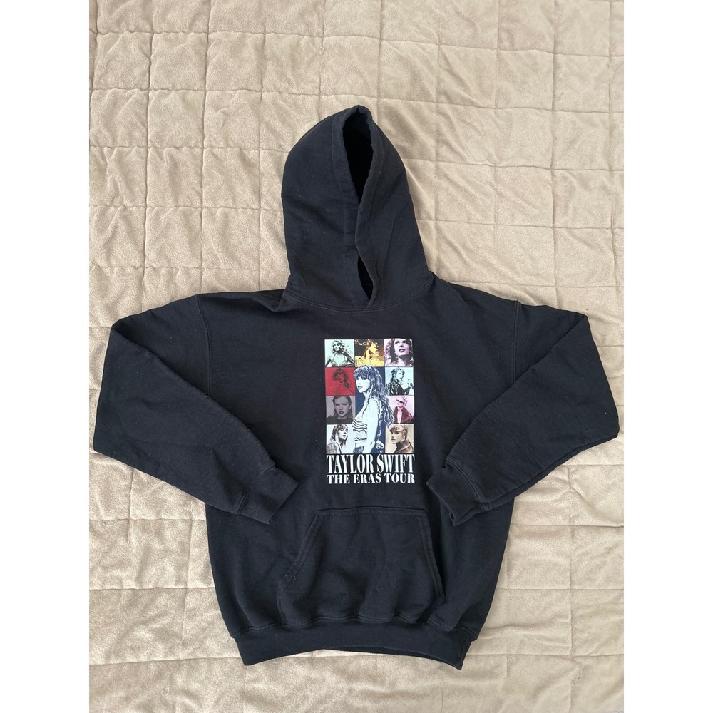 Taylor Swift The Eras Tour Hoodie Kids Youth Large Black Gildan Heavy Blend